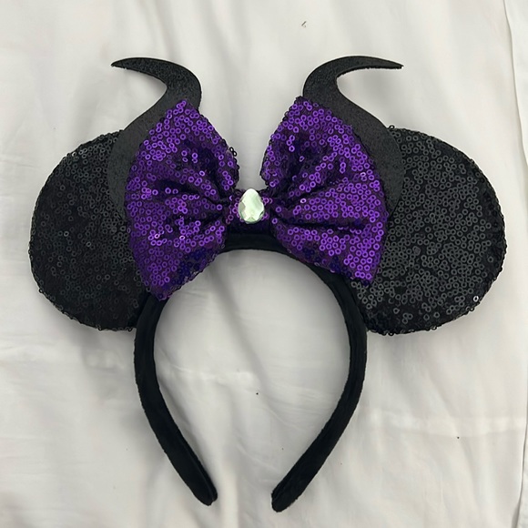 Villain Minnie Ears - Picture 1 of 2
